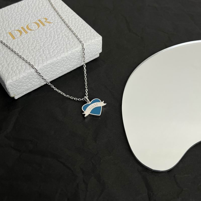 Dior Necklace 05lyr524